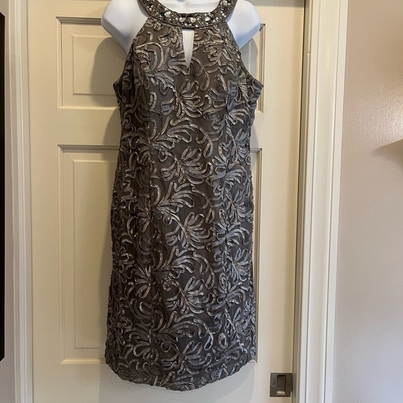 ignite evening Dresses & Skirts - GRAY Ignite Evenings knee length dress, keyhole neck with rhinestones. Like new